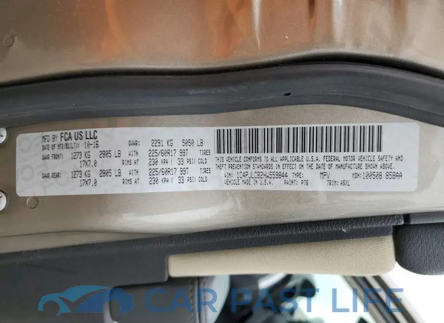 1C4PJLCB2HW559844# 12
