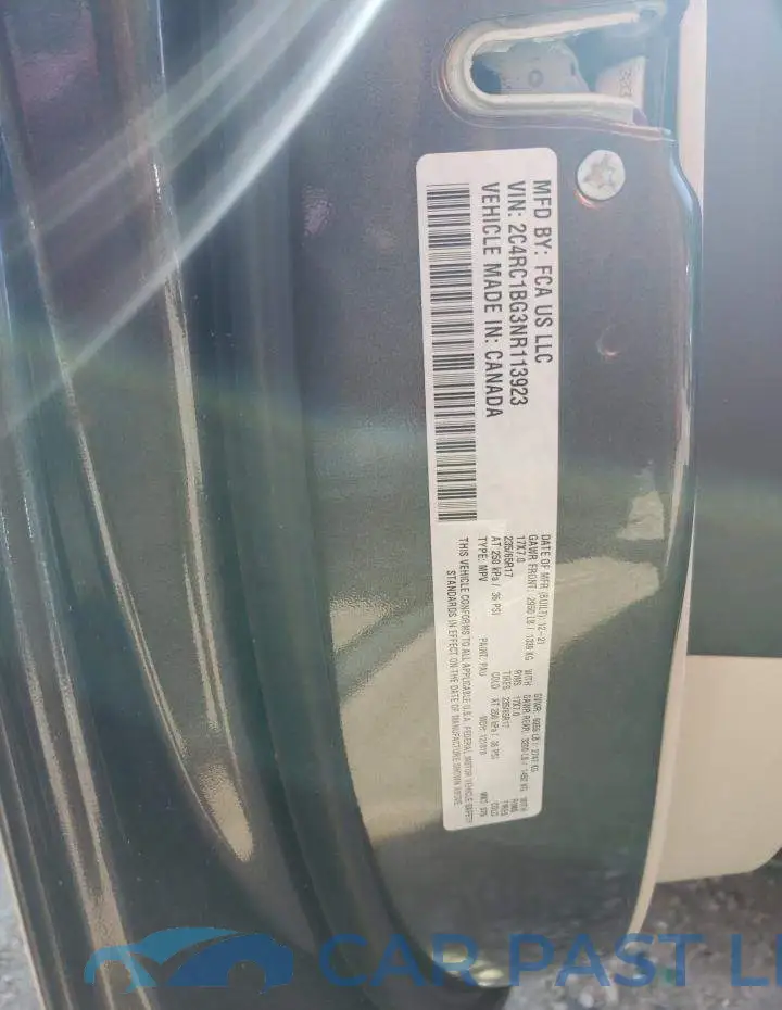 2C4RC1BG3NR113923# 14