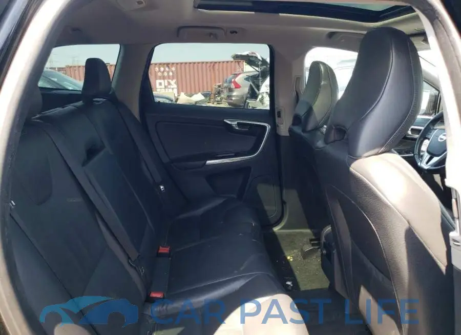 YV4940DLXE2516844# 10