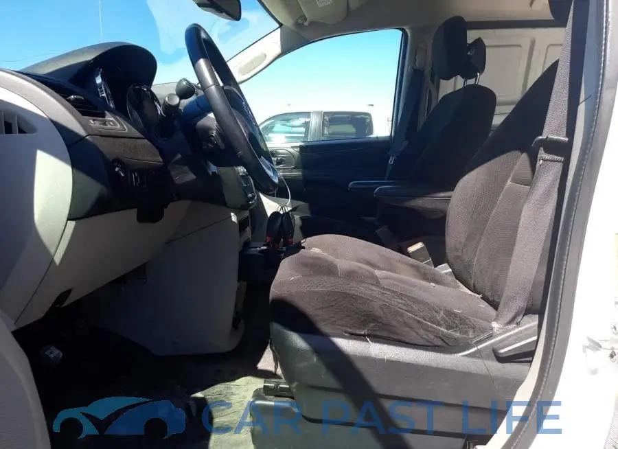 2C4JRGAG2ER371320# 7