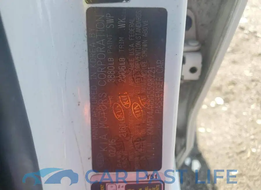 KNAFX4A68G5598221# 12
