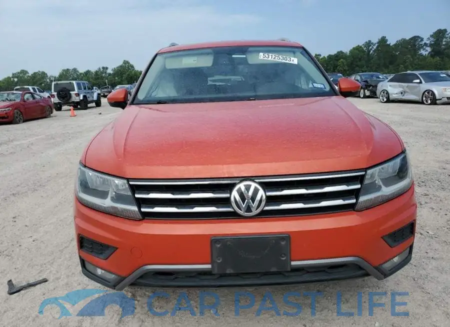 3VV3B7AX2JM111998# 5