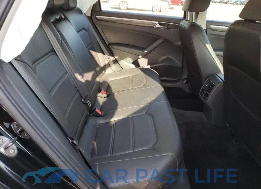 1VWBT7A32GC049465# 10