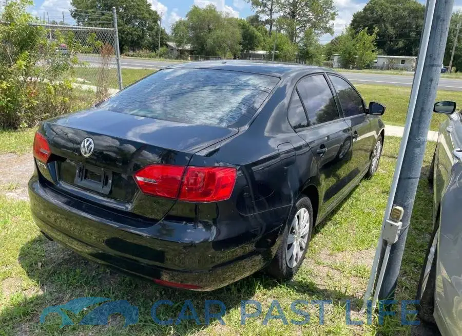 3VW2K7AJ7EM432931# 4