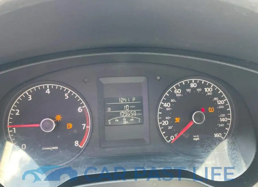 3VW2K7AJ7EM432931# 8