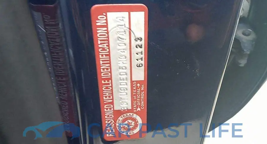 3GTU9DED5MG407114# 12