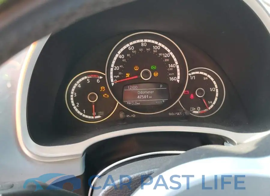 3VW5L7AT4EM821411# 9