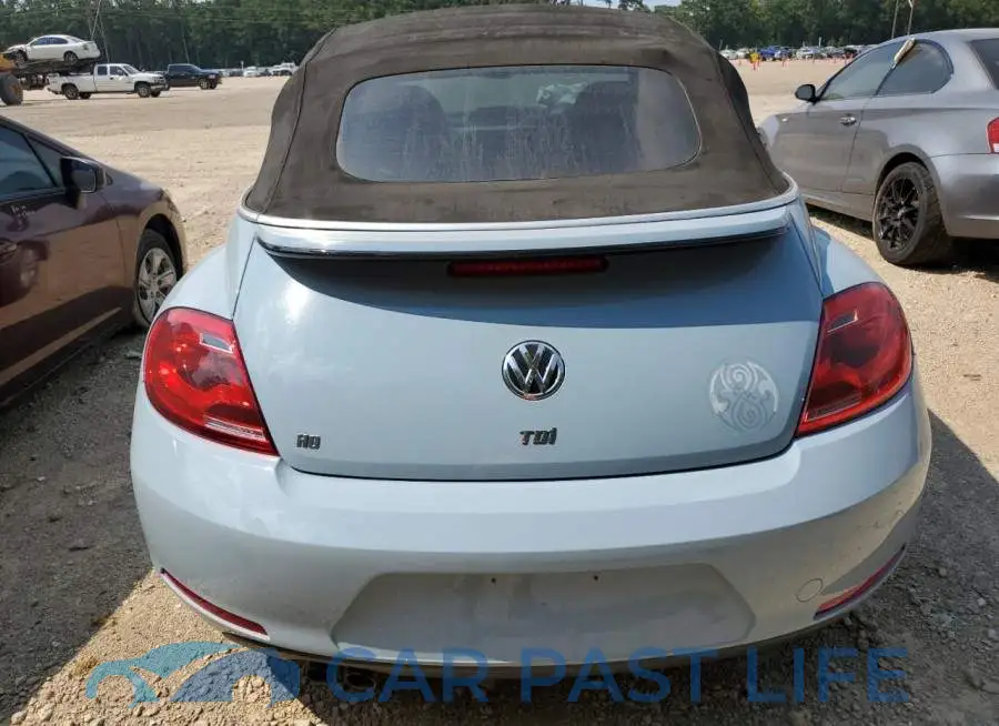 3VW5L7AT4EM821411# 6