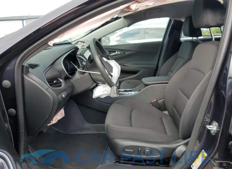 1G1ZD5ST9PF203534# 7