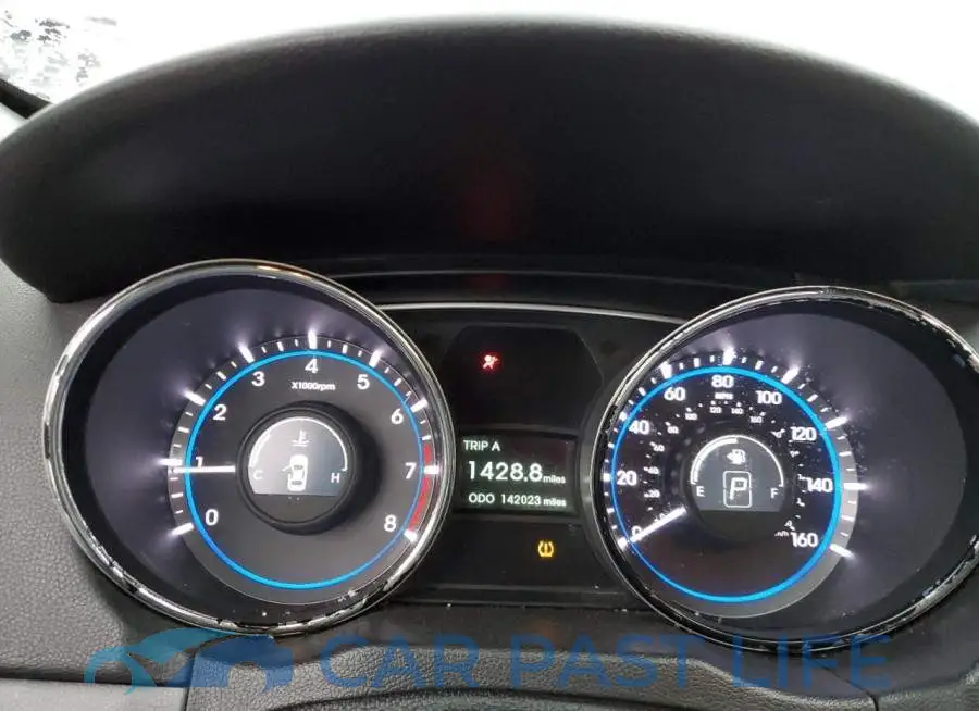 5NPEB4AC2EH851694# 9