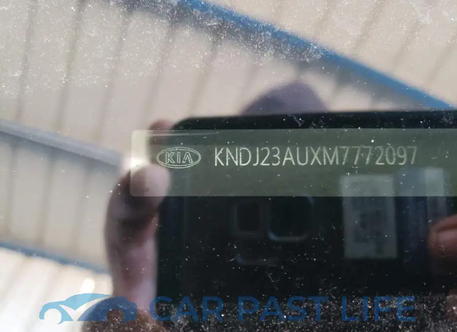 KNDJ23AUXM7772097# 13