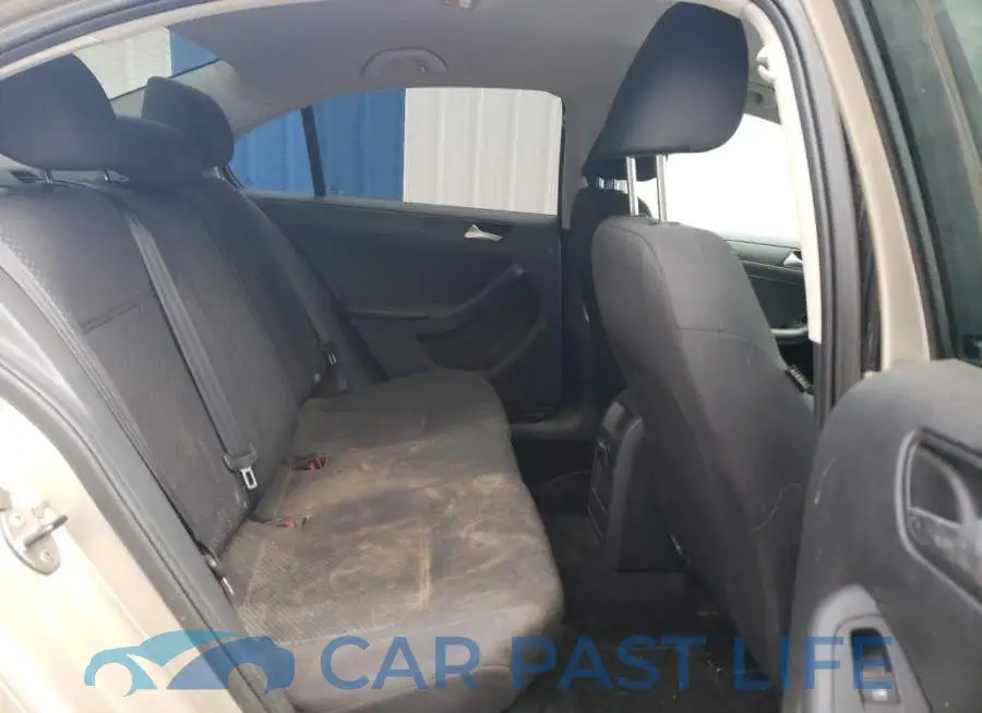 3VW2K7AJ2EM276362# 10