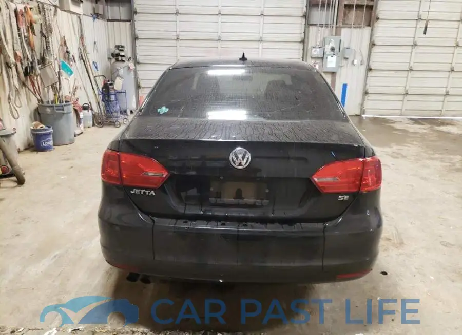 3VWD17AJ1EM376917# 6