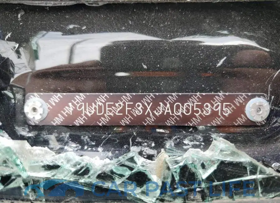 19UDE2F3XJA005395# 12
