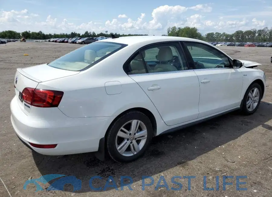 3VW637AJ4EM213164# 3