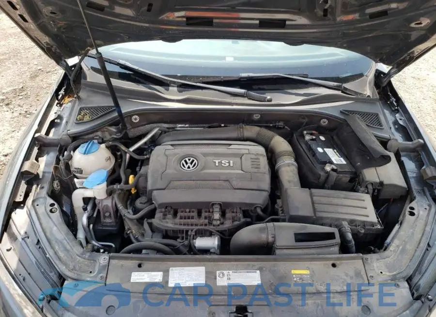 1VWDT7A37HC064442# 11