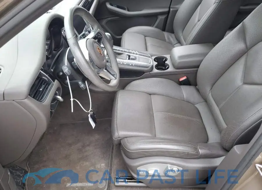WP1AA2A51HLB05887# 7