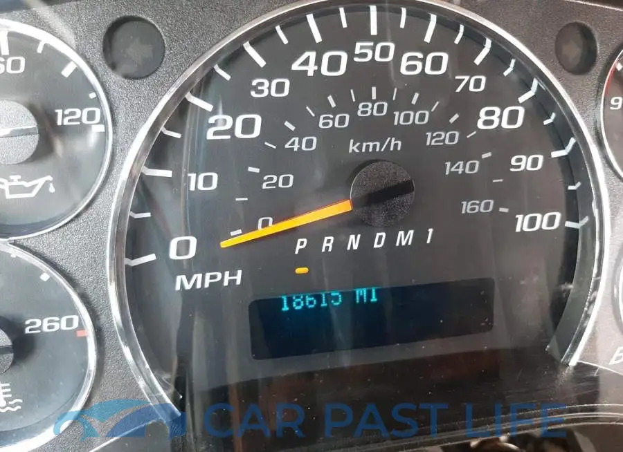 1GTW7AF70M1272032# 9