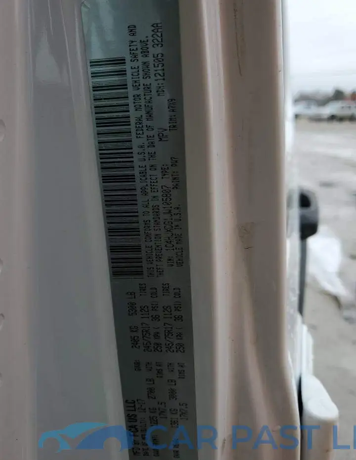 1C4HJXDG1JW105807# 12