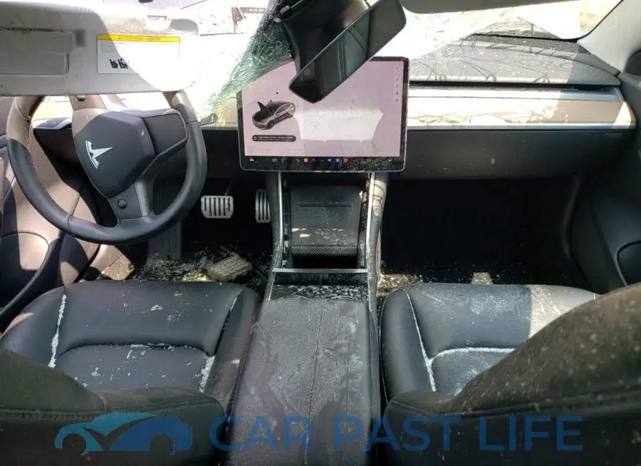 5YJ3E1EB9JF105749# 8