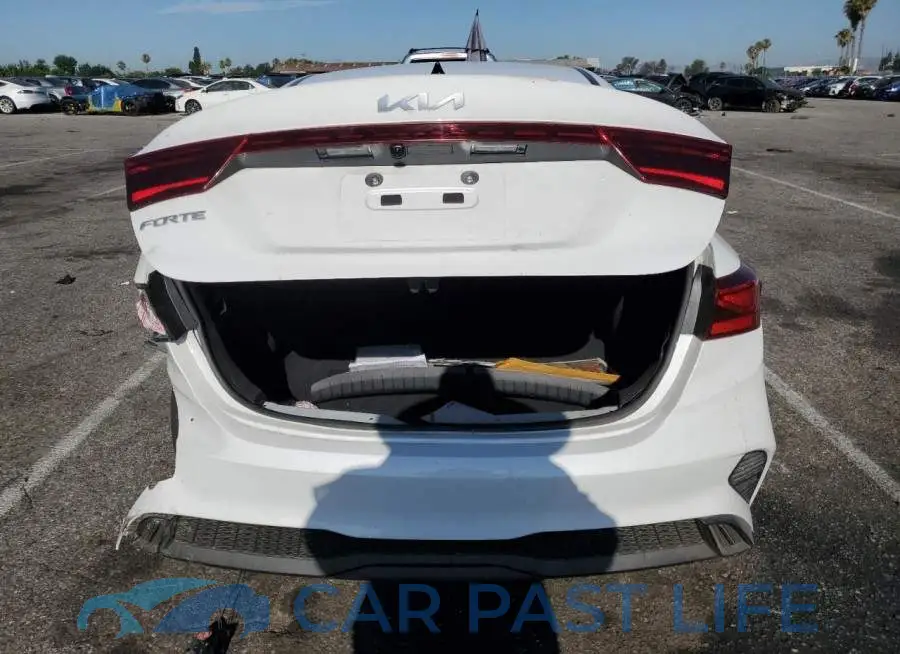 3KPF24AD4PE605637# 6