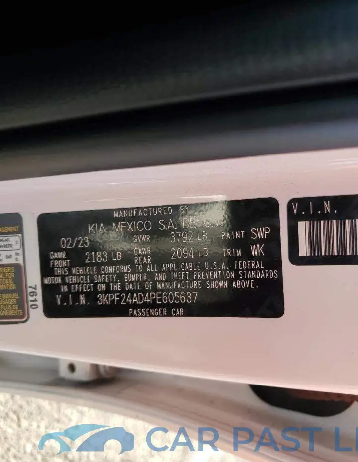 3KPF24AD4PE605637# 12