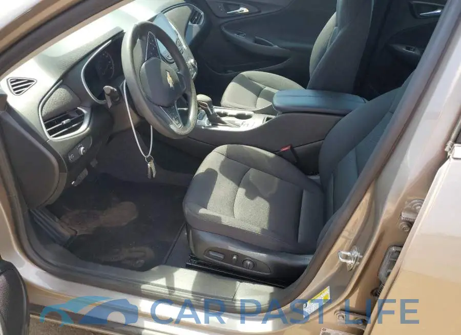 1G1ZD5ST2PF138834# 7