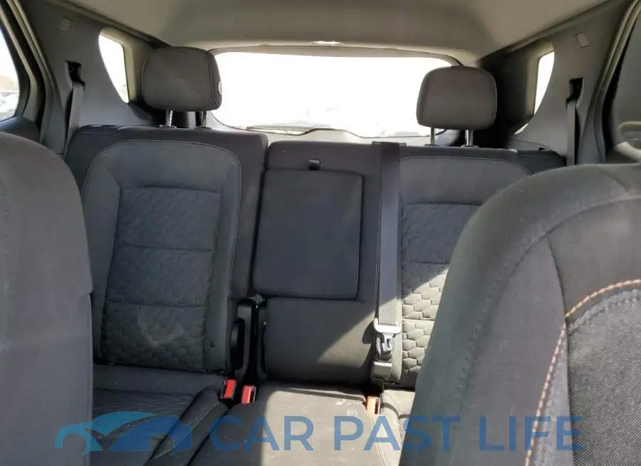 2GNAXJEV7J6233335# 10