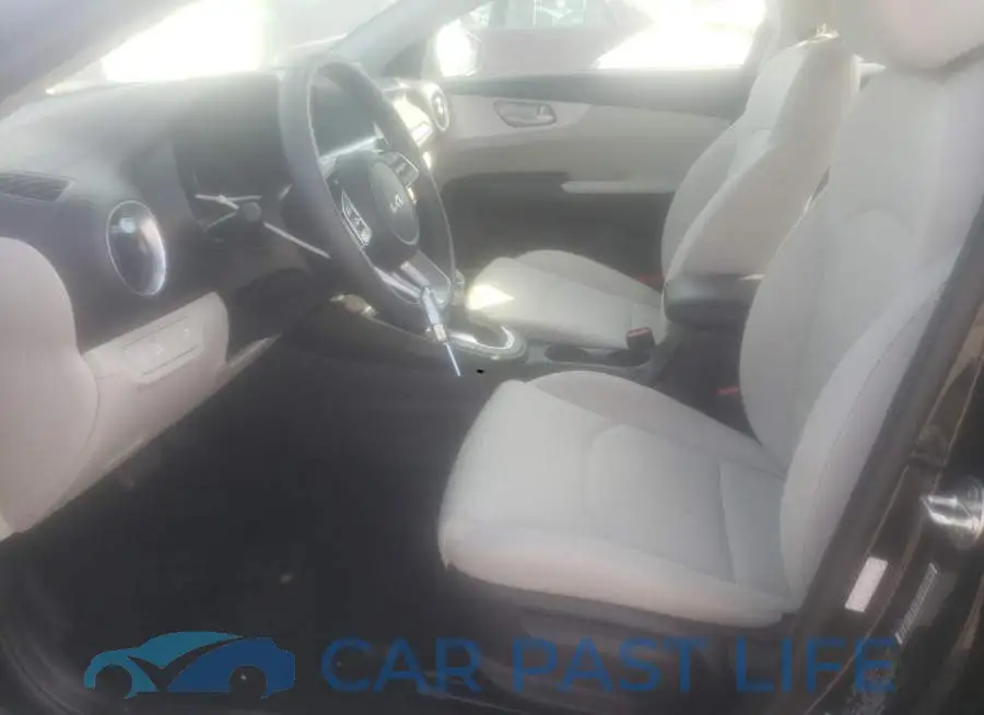 3KPF24AD2PE549990# 7