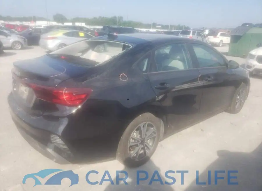 3KPF24AD2PE549990# 3