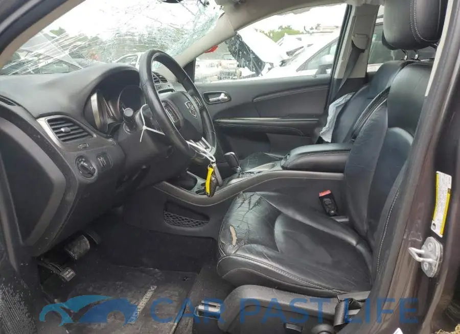 3C4PDCGG5ET315894# 7