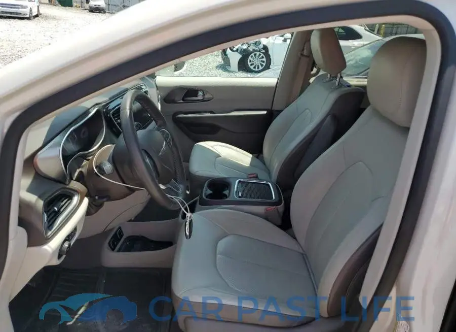 2C4RC1EG6HR584903# 7