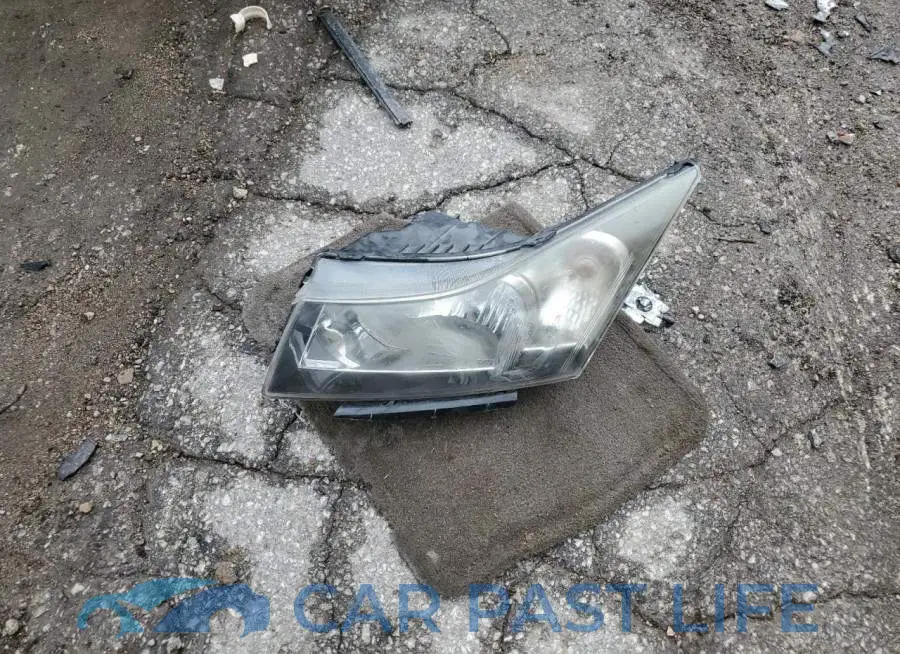 1G1PA5SH5E7118533# 12