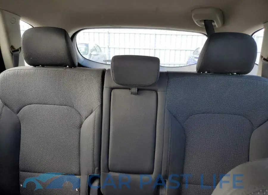 KNAHT8A34G7136437# 10