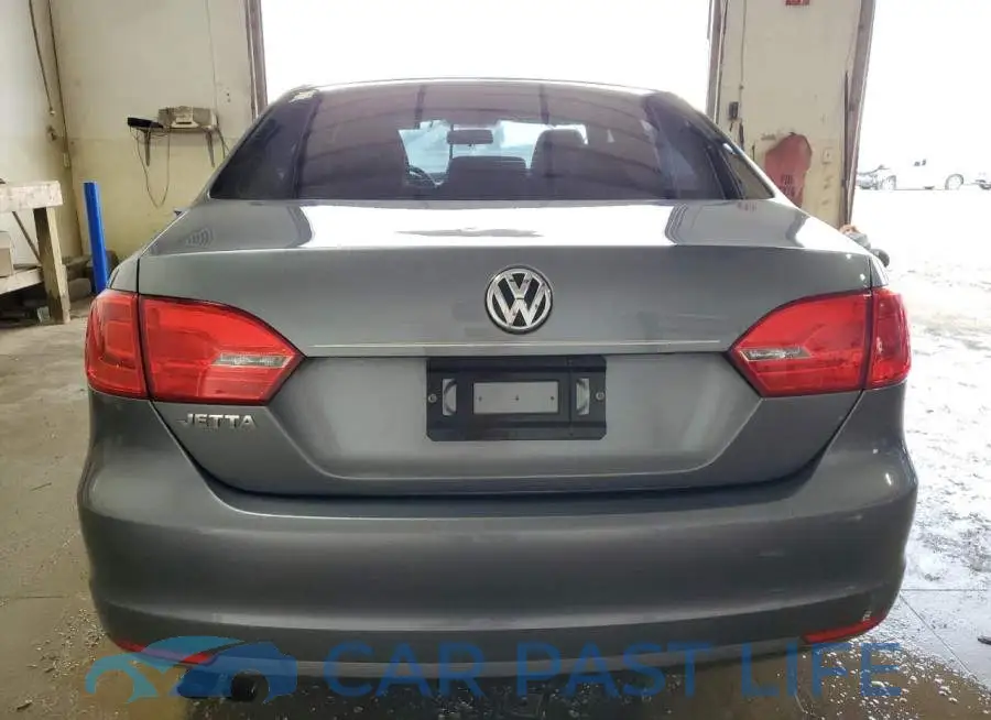 3VW2K7AJ3EM333815# 6