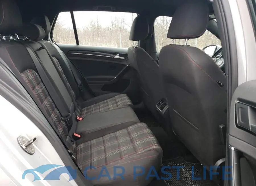 3VW4T7AU8FM025931# 10