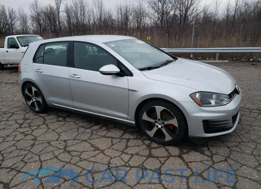 3VW4T7AU8FM025931# 4