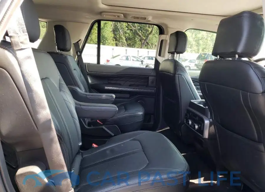 1FMJU1LT2KEA39632# 11