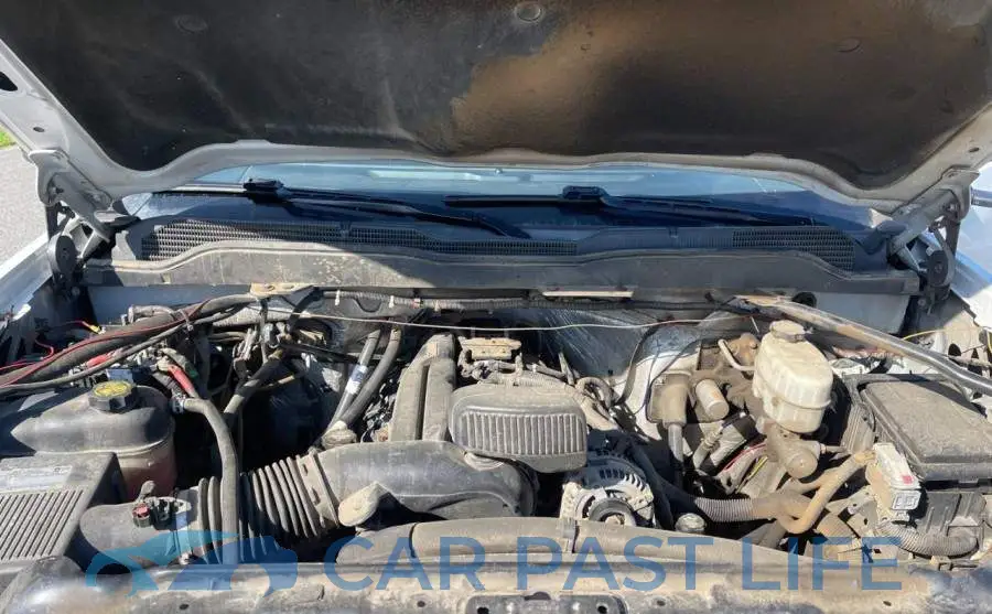 1GB4CYCG5JF277049# 7