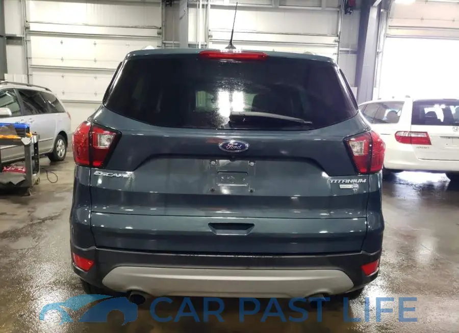 1FMCU9J96KUB61270# 6