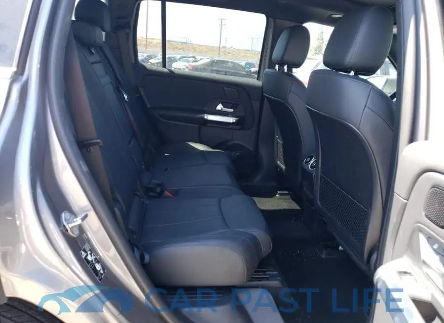 W1N9M1DB9NN007058# 11