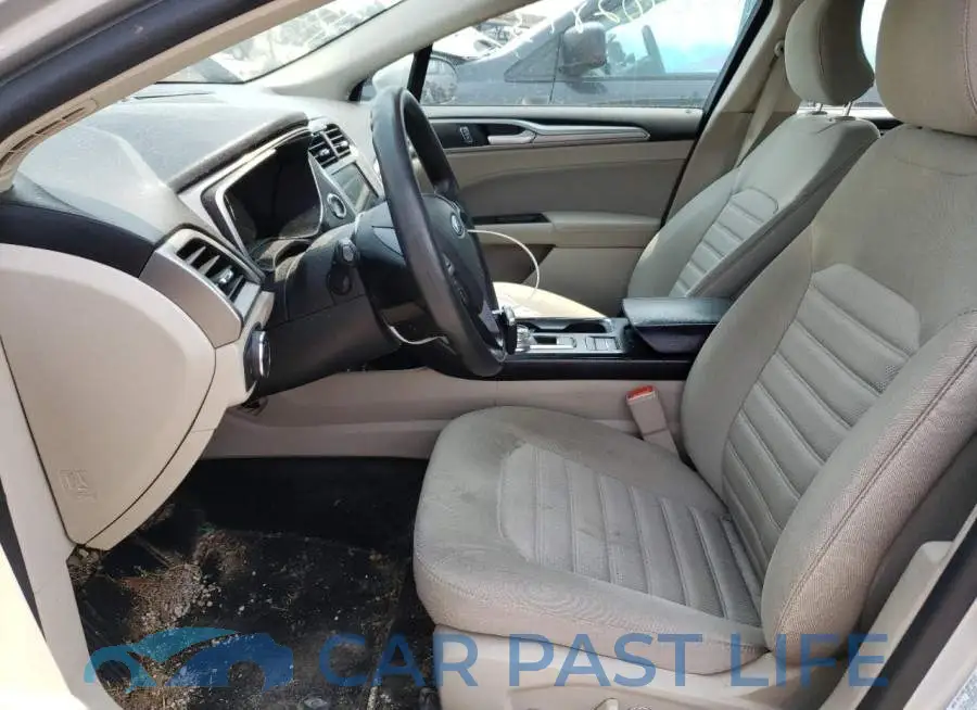 3FA6P0LUXKR100541# 7