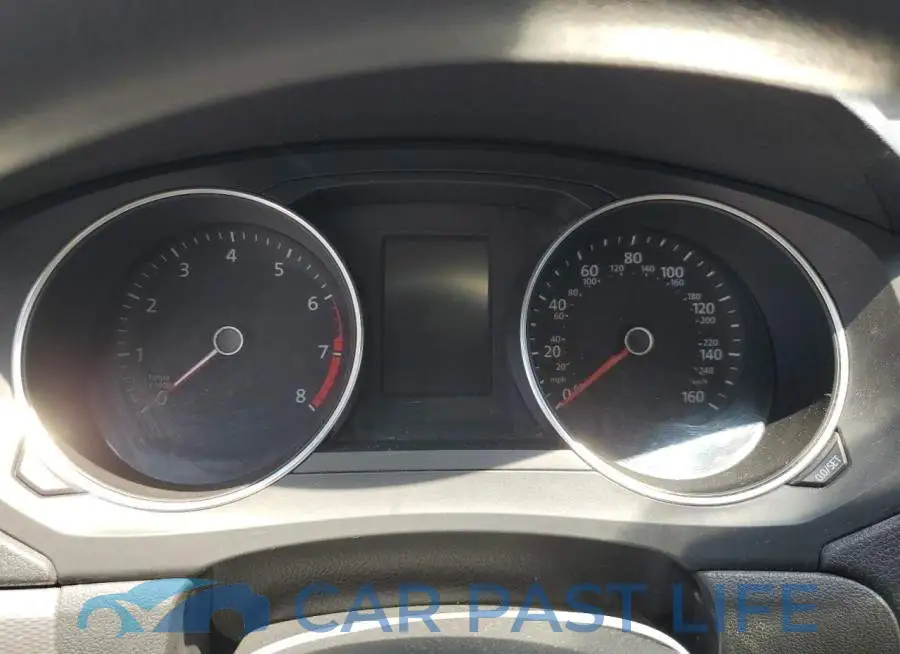 3VW2B7AJ0JM234959# 9