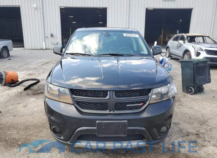 3C4PDCEG9JT425991# 5