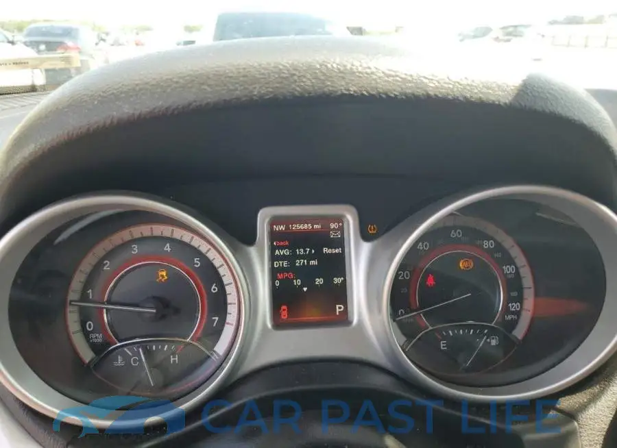 3C4PDCEG9JT425991# 9