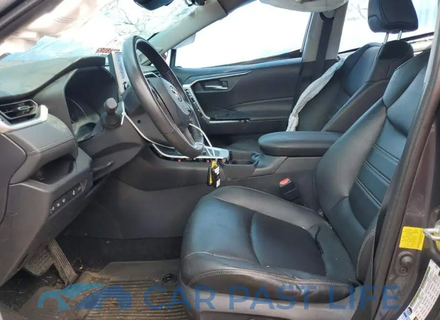 2T3B6RFV4MW014046# 7
