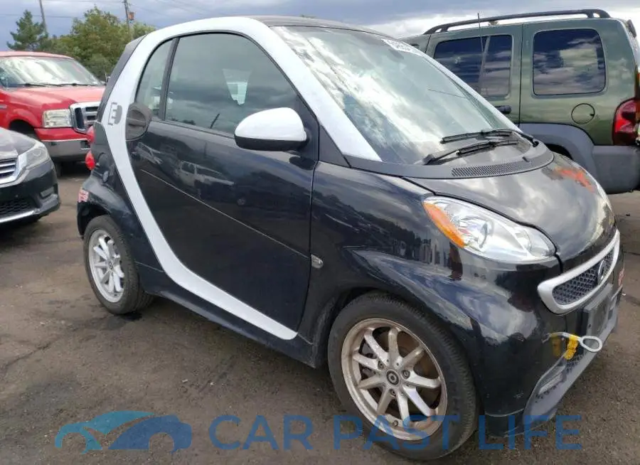 WMEEJ9AA2FK824210# 4