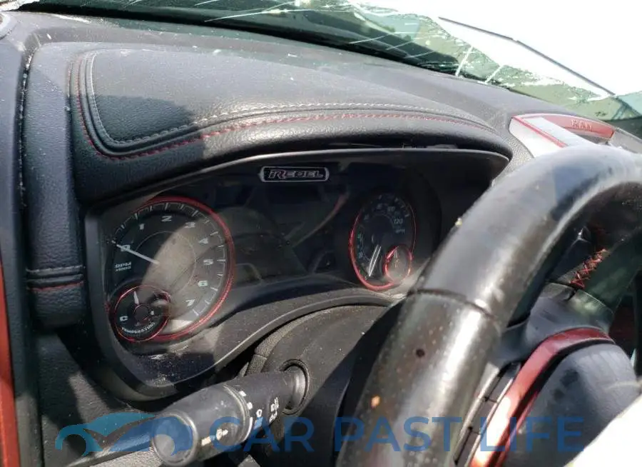 1C6SRFLT9KN843814# 9