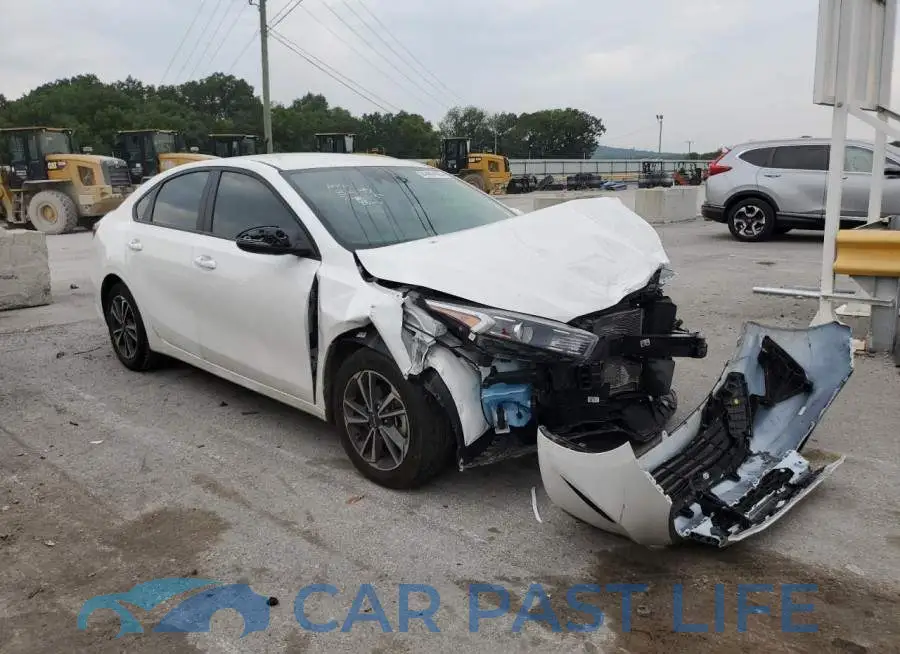 3KPF24AD9PE588687# 4