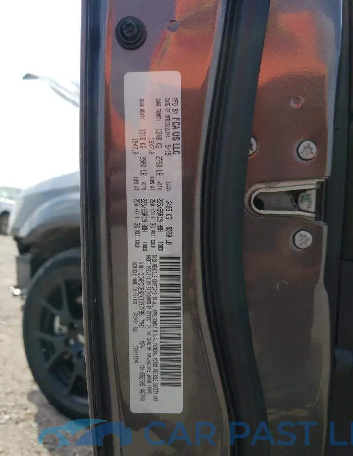 3C4PDCBB2KT797795# 14